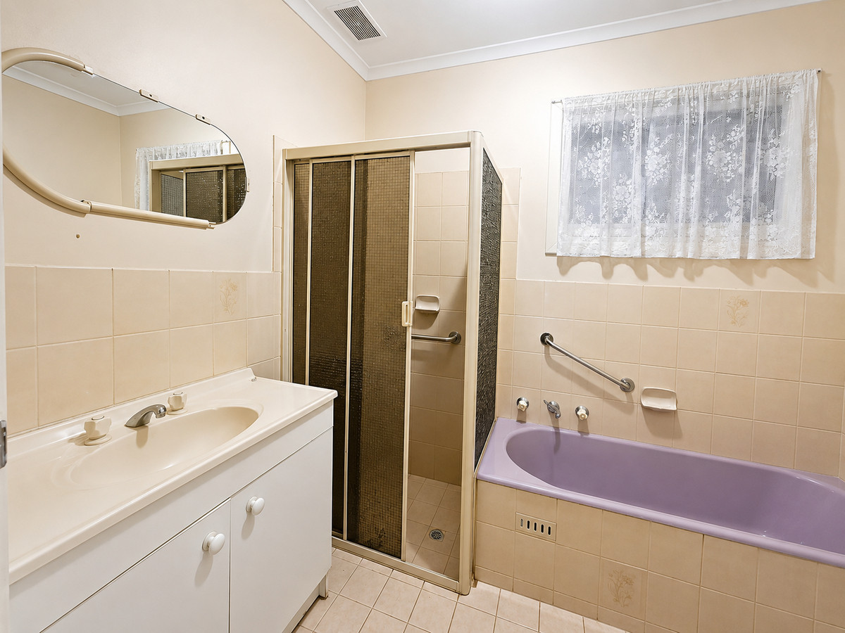 Residential for sale in Valley View, 285 Wright Road, Valley View SA 5093, 683 m²