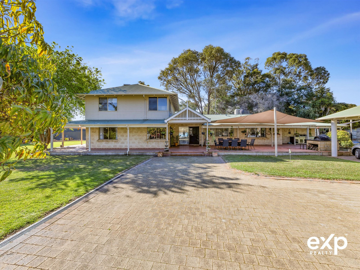 Residential for sale in Greenfields, 17 Elleker Close, Greenfields WA 6210, 2564 m²