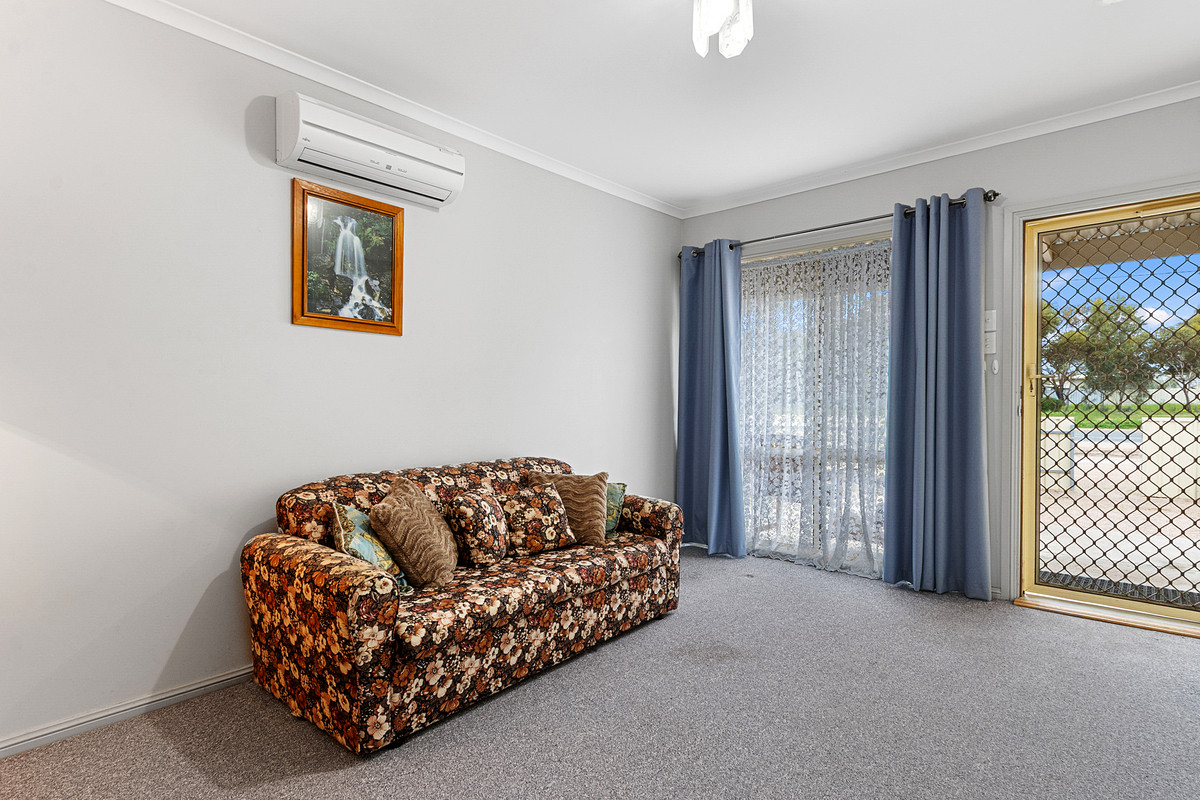 Residential for sale in North Moonta, 62 Moonta-Wallaroo Road, North Moonta SA 5558, 1020 m²