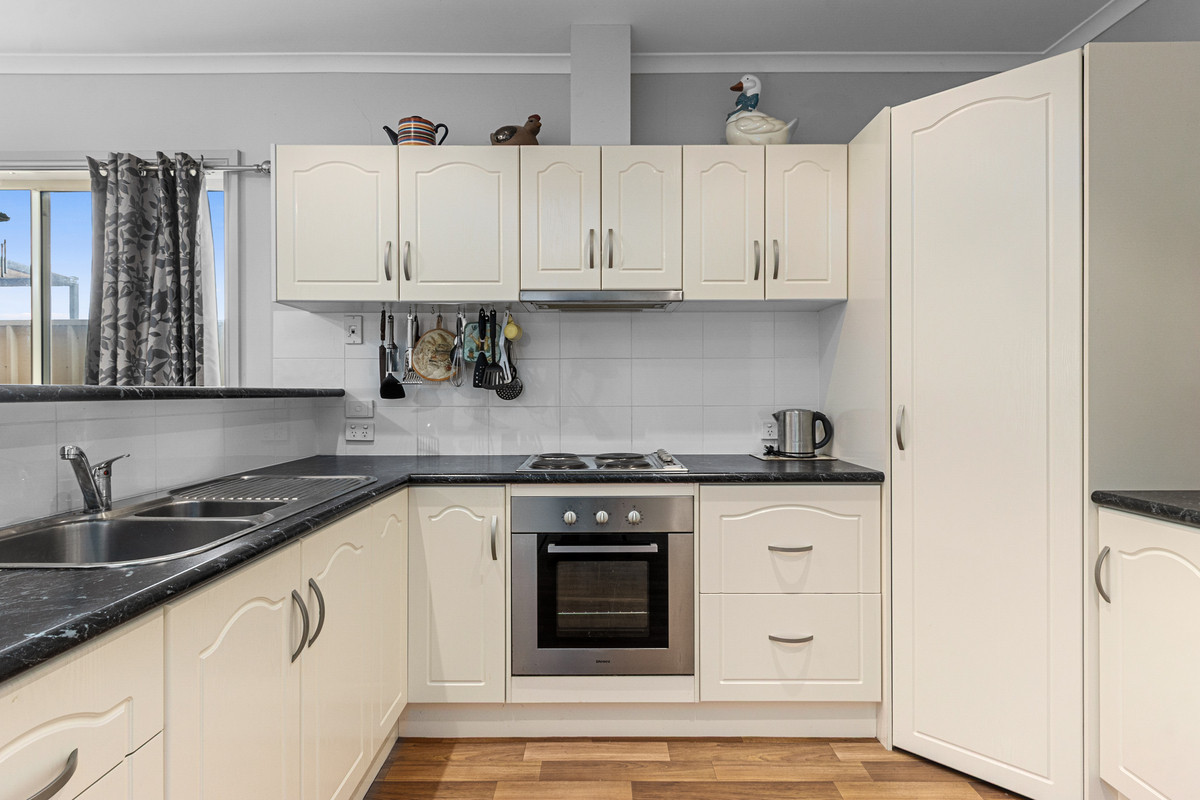 Residential for sale in North Moonta, 62 Moonta-Wallaroo Road, North Moonta SA 5558, 1020 m²