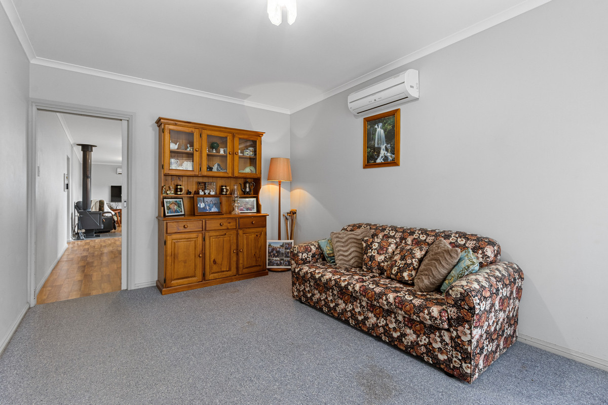 Residential for sale in North Moonta, 62 Moonta-Wallaroo Road, North Moonta SA 5558, 1020 m²