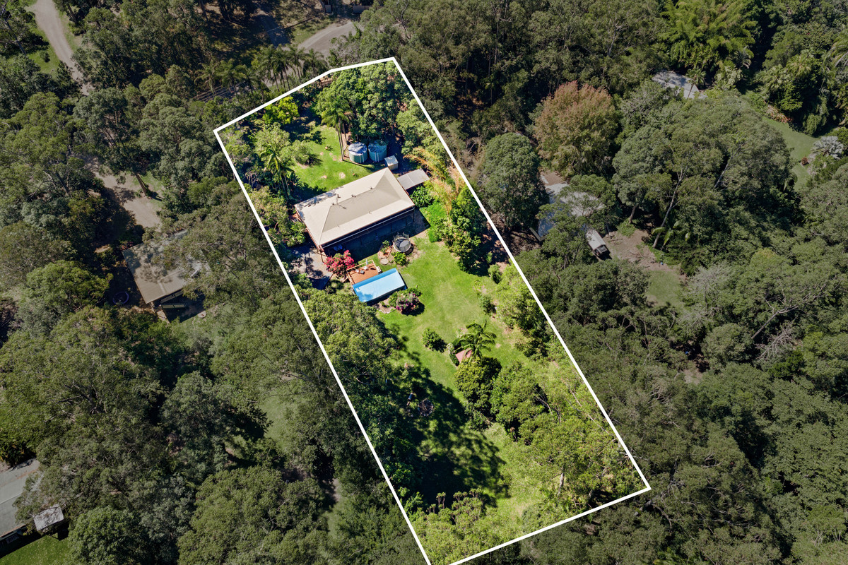 Residential for sale in Lake Macdonald, 12 Kelly Court, Lake Macdonald QLD 4563, 4610 m²
