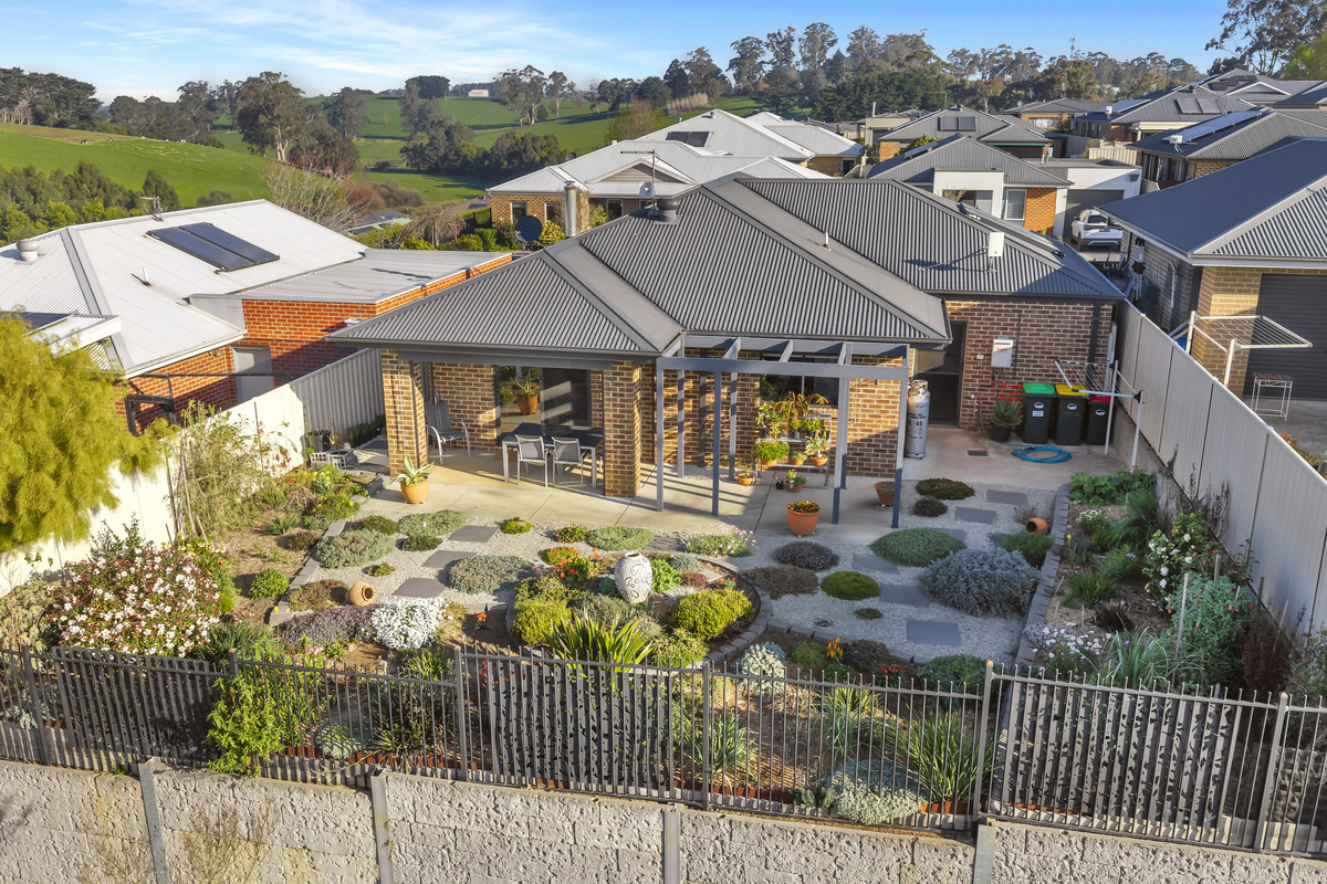 Residential for sale in Neerim South, 5 Stephens Court, Neerim South VIC 3831, 363 m²