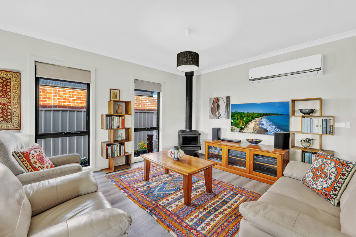 Residential for sale in Neerim South, 5 Stephens Court, Neerim South VIC 3831, 363 m²