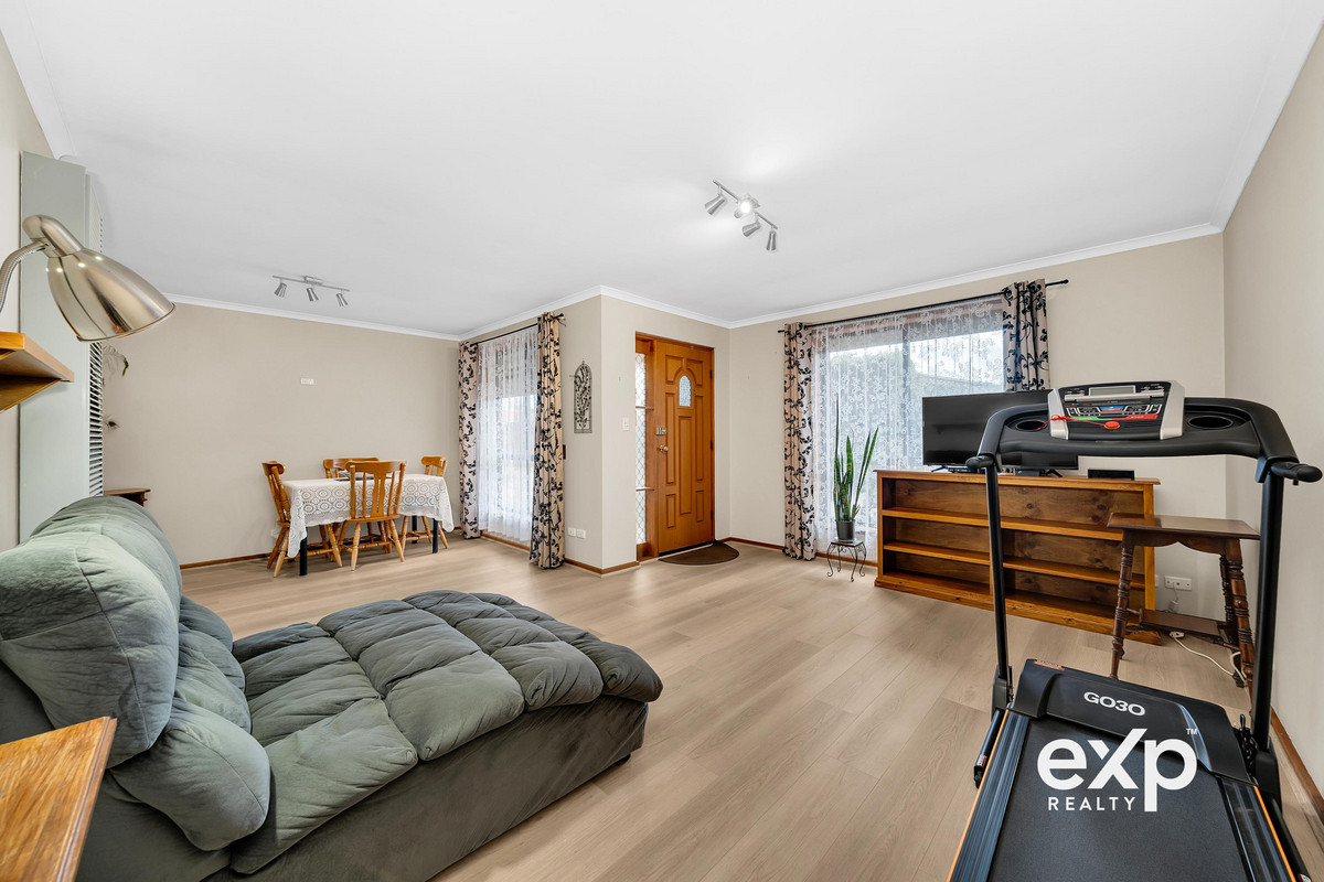 Residential for sale in Salisbury, 5/14 Rhyne Avenue, Salisbury SA 5108, 179 m²