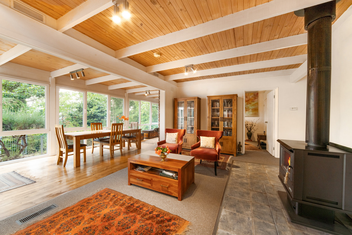 Residential for sale in Kalorama, 24 Barbers Road, Kalorama VIC 3766, 3043 m²