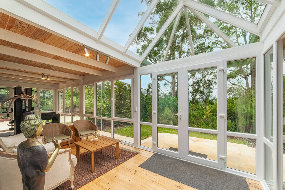 Residential for sale in Kalorama, 24 Barbers Road, Kalorama VIC 3766, 3043 m²