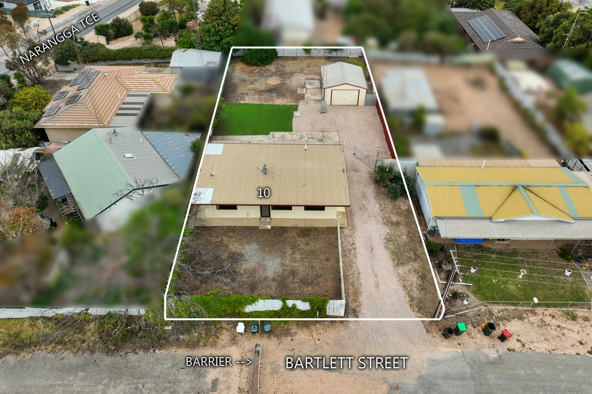 Residential for sale in Moonta Bay, 10 Bartlett Street, Moonta Bay SA 5558, 950 m²