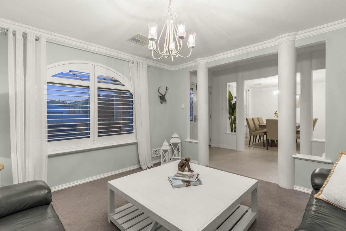 Residential for sale in Iluka, 45 Whitecliffe Square, Iluka WA 6028, 734 m²