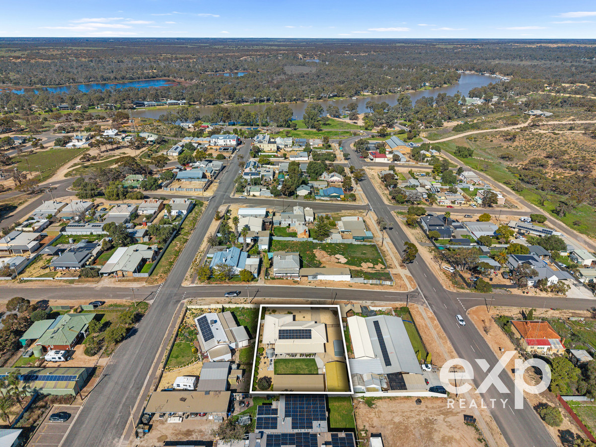 Residential for sale in Morgan, 11 Third Street, Morgan SA 5320, 1020 m²