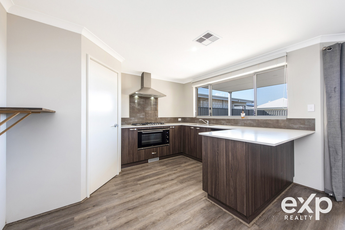 Residential for sale in Baldivis, 62 Flemington Drive, Baldivis WA 6171, 375 m²