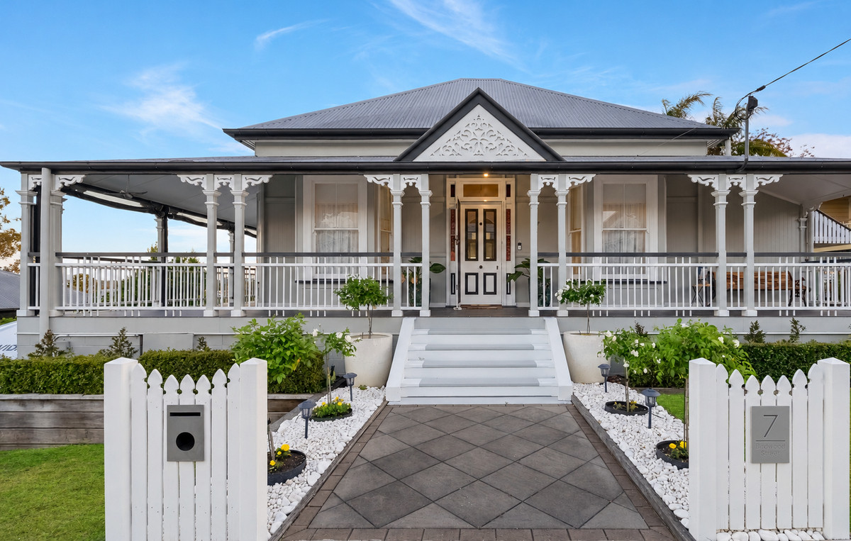 Residential for sale in North Ipswich, 7 Birdwood Street, North Ipswich QLD 4305, 997 m²