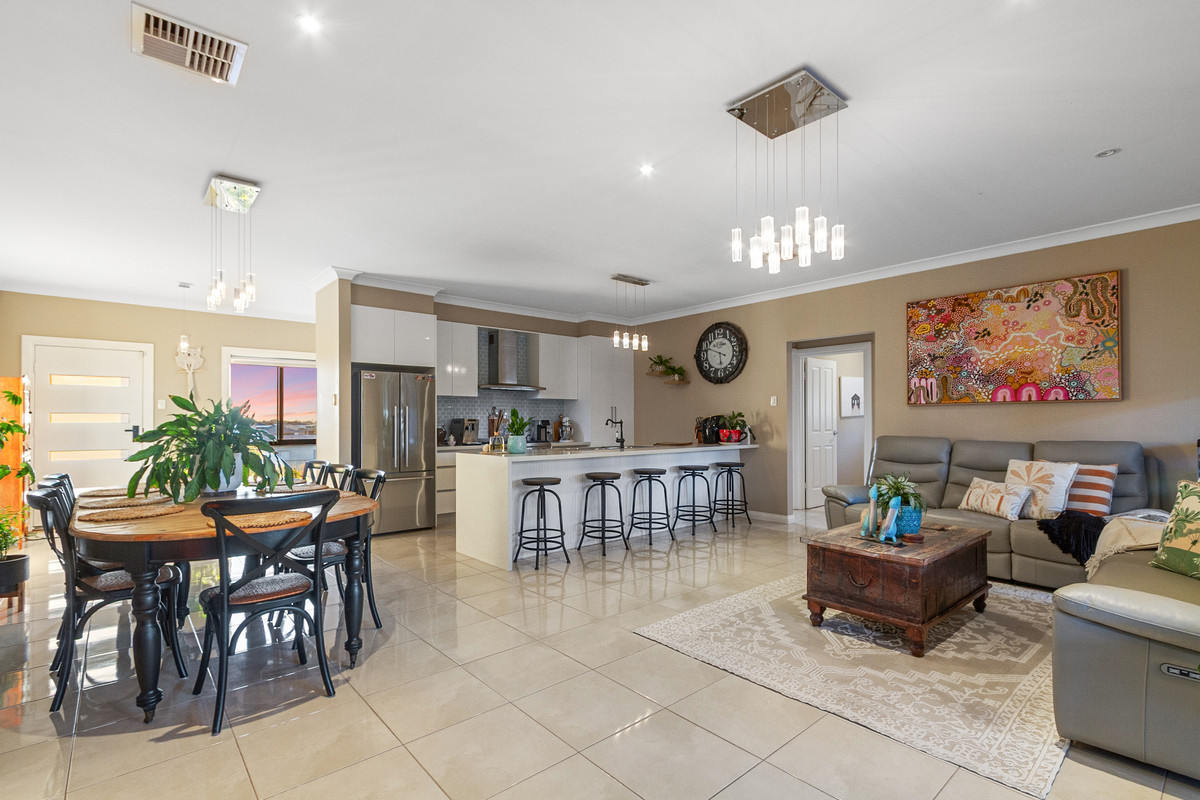 Residential for sale in Moonta Bay, 25 Willard Street, Moonta Bay SA 5558, 668 m²
