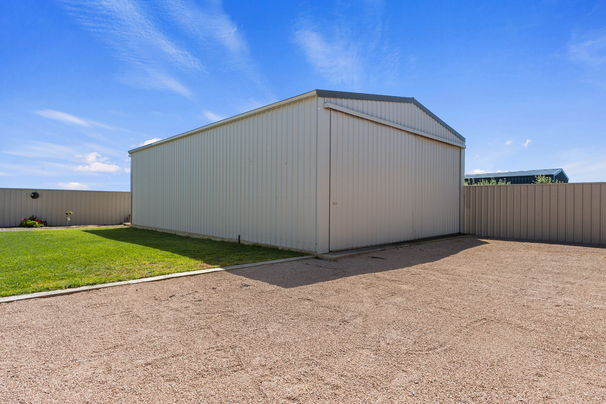 Residential for sale in Moonta Bay, 9 Hazel Street, Moonta Bay SA 5558, 900 m²