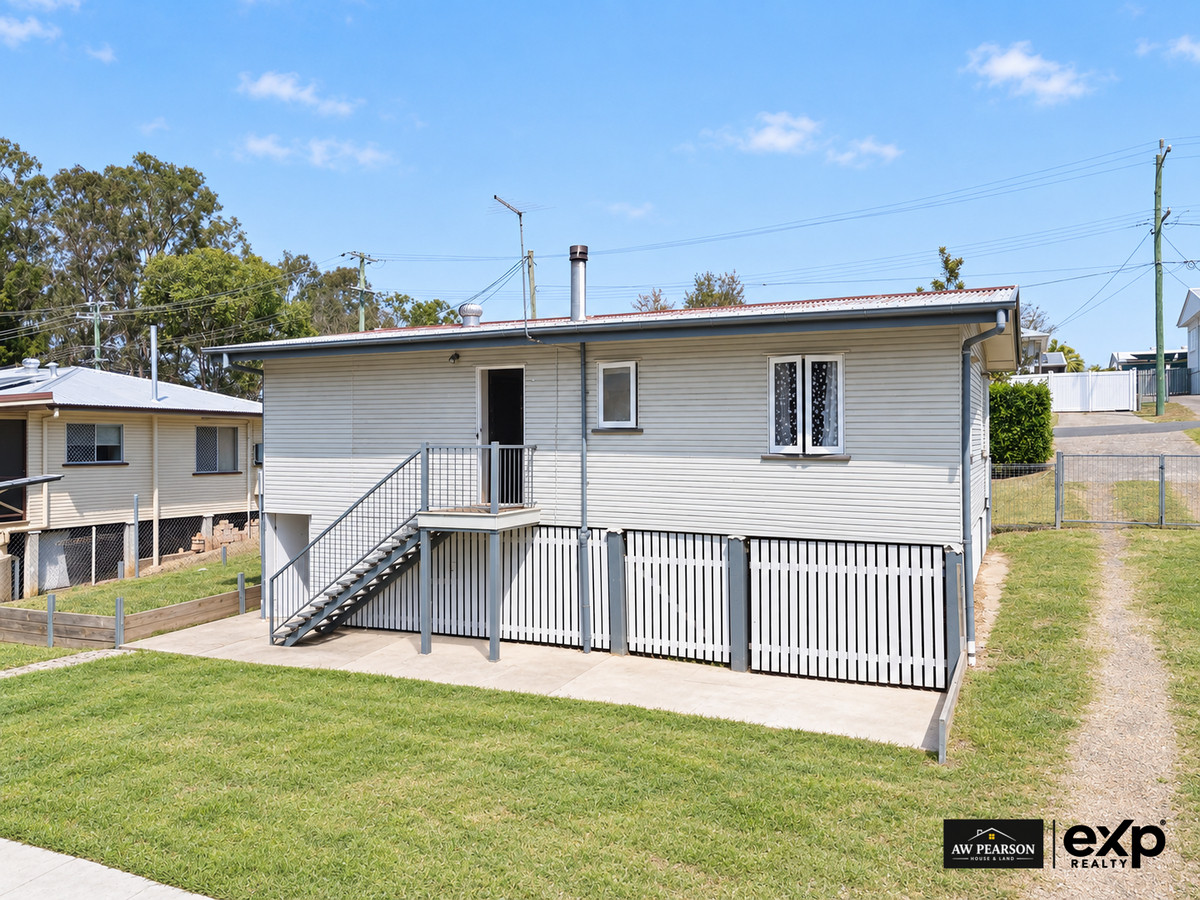 Residential for sale in North Ipswich, 10 Roberts Street, North Ipswich QLD 4305, 1416 m²