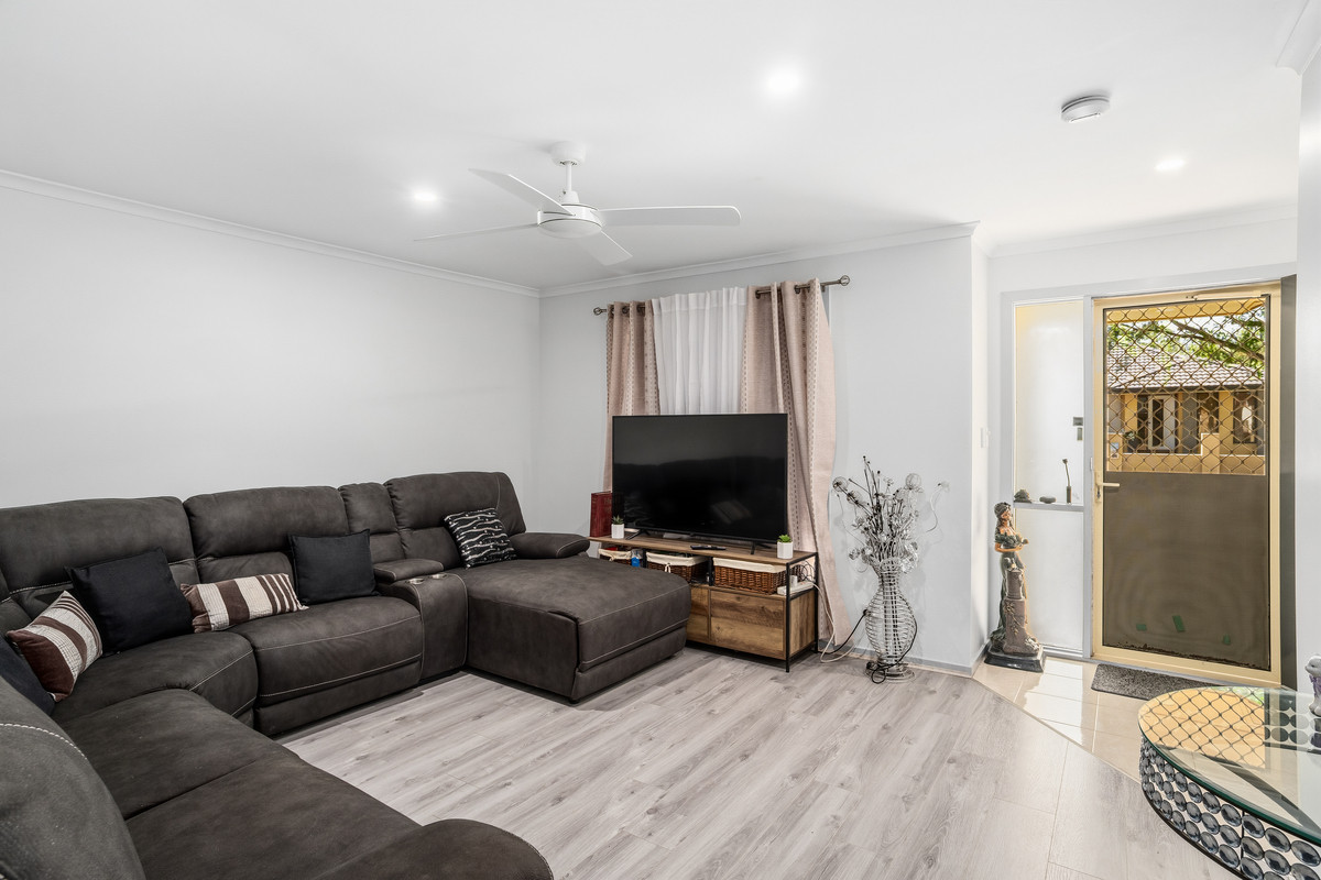 Residential for sale in Huntfield Heights, 22 Antonio Street, Huntfield Heights SA 5163, 490 m²