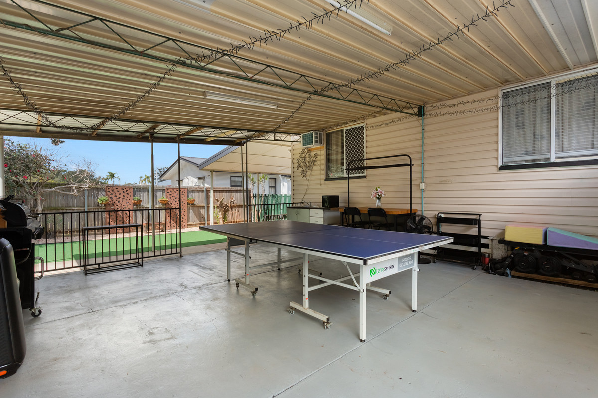 Residential for sale in Brassall, 39 Fernvale Road, Brassall QLD 4305, 837 m²