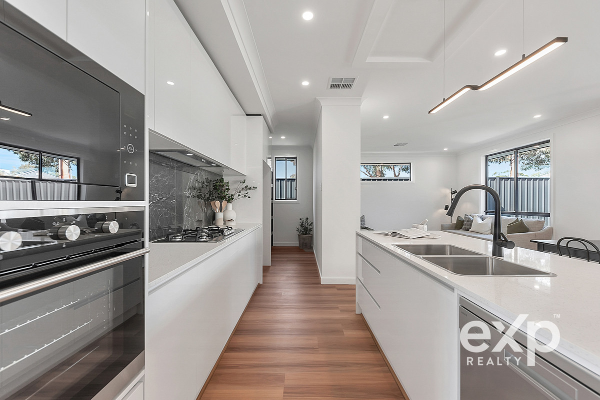 Residential for sale in Salisbury Downs, 30 A and B Universal Road, Salisbury Downs SA 5108, 410 m²
