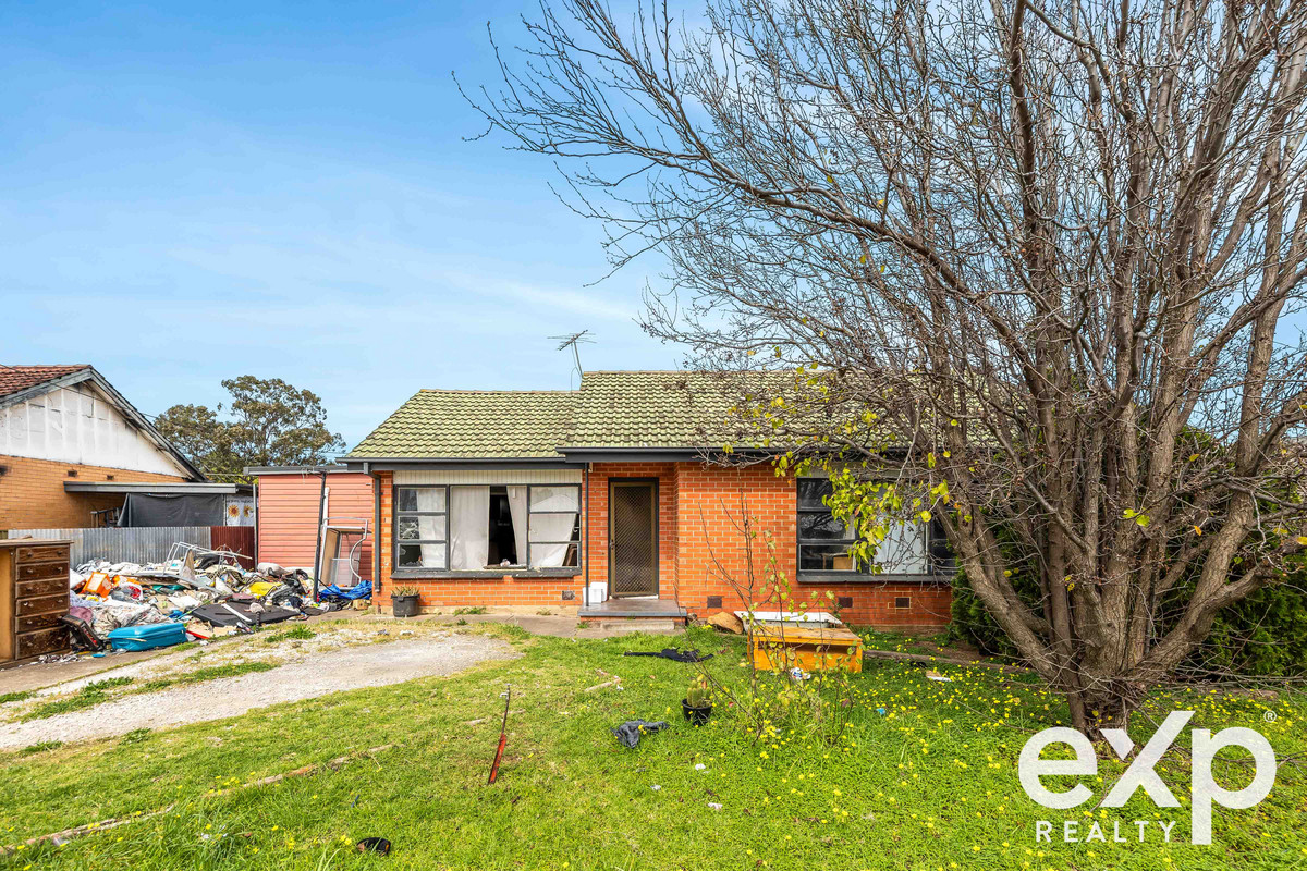 Residential for sale in Smithfield Plains, 7 Greenwood Crescent, Smithfield Plains SA 5114, 613 m²