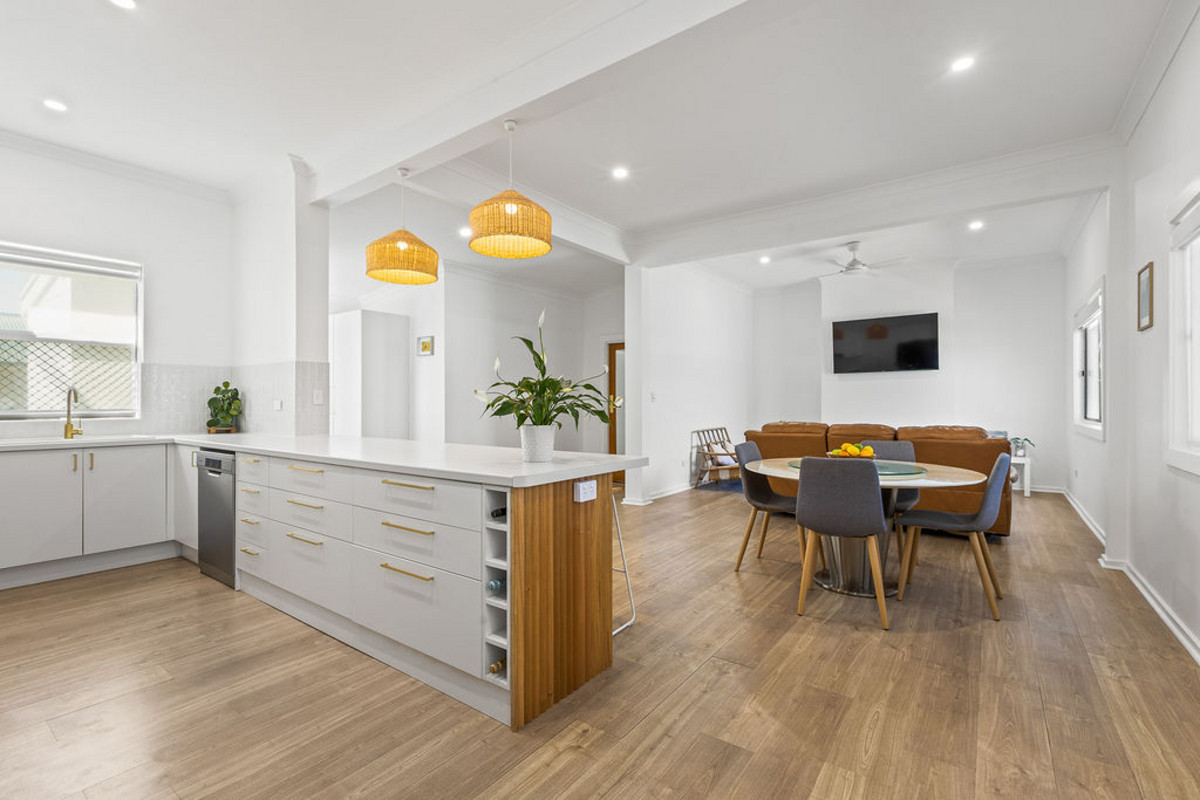 Renovated, Central & Ready to Enjoy
