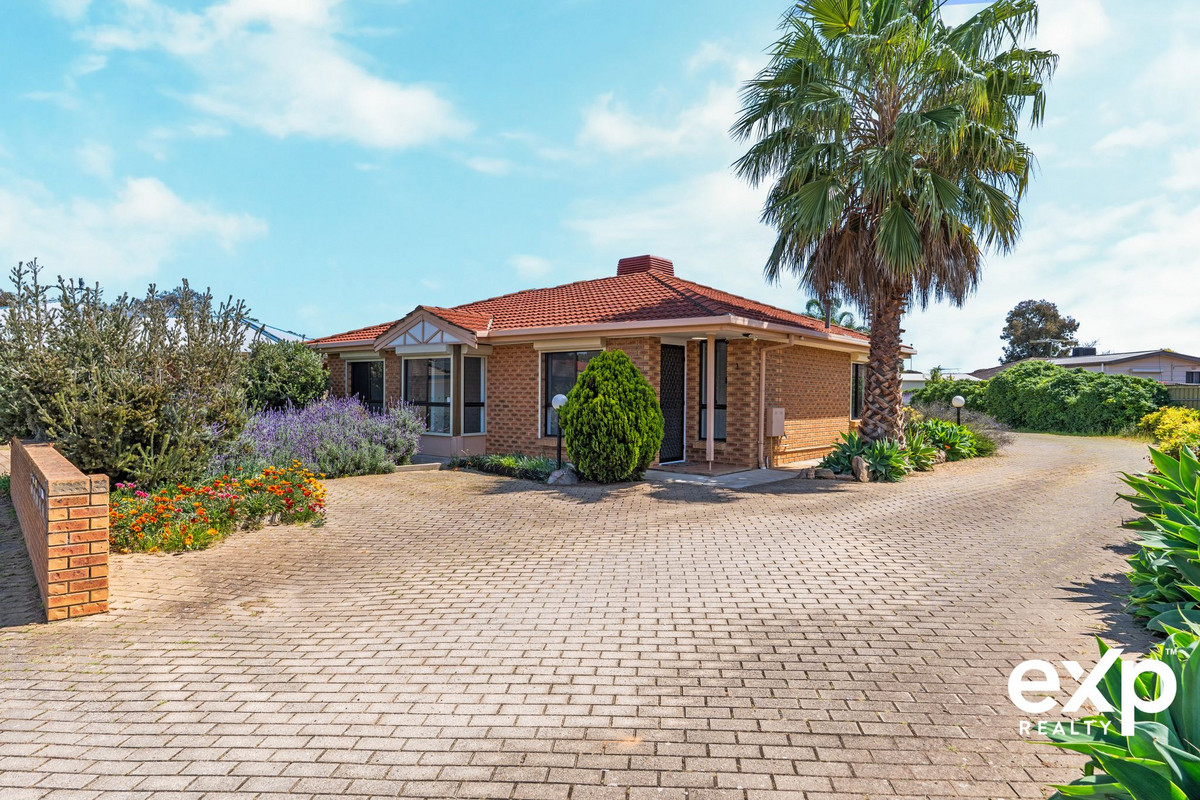 Residential for sale in Paralowie, 1/9 Boyaca Court, Paralowie SA 5108, 162 m²