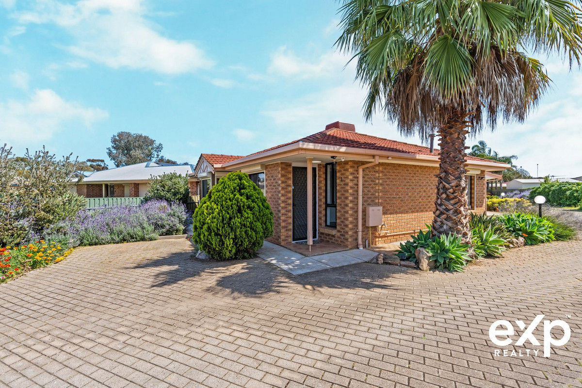 Residential for sale in Paralowie, 1/9 Boyaca Court, Paralowie SA 5108, 162 m²