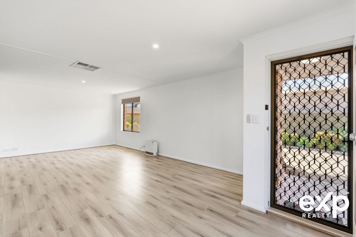 Residential for sale in Paralowie, 1/9 Boyaca Court, Paralowie SA 5108, 162 m²