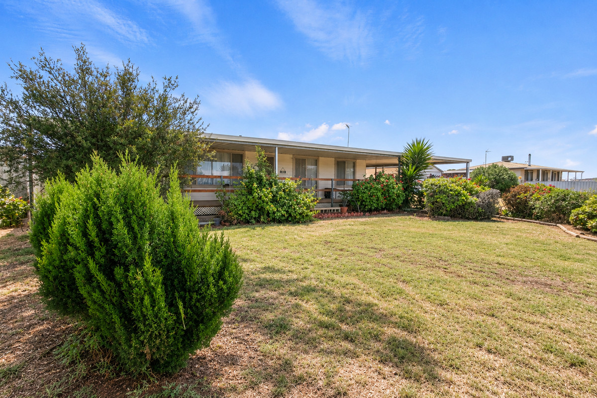 Residential for sale in Clinton, 11 Kulpara Street, Clinton SA 5570, 1680 m²
