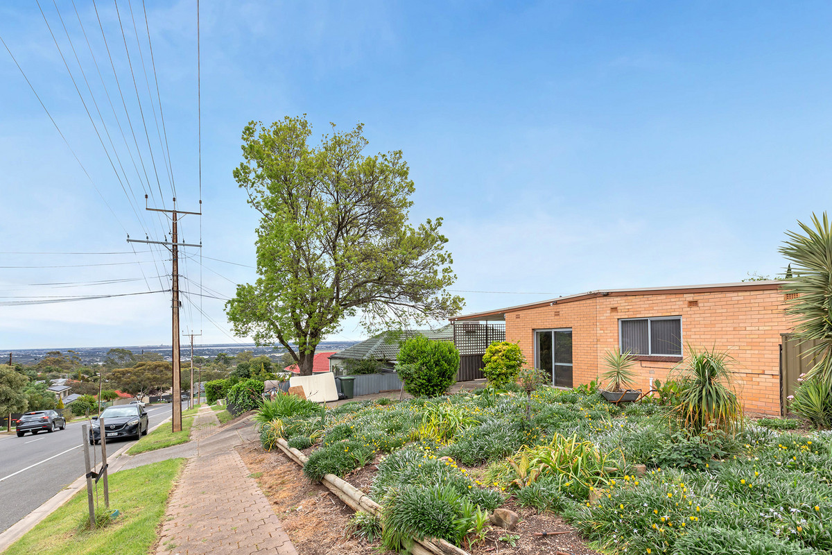 Residential for sale in Para Hills, 40 Murrell Road, Para Hills SA 5096, 590 m²