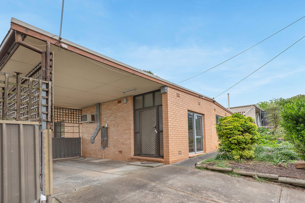 Residential for sale in Para Hills, 40 Murrell Road, Para Hills SA 5096, 590 m²