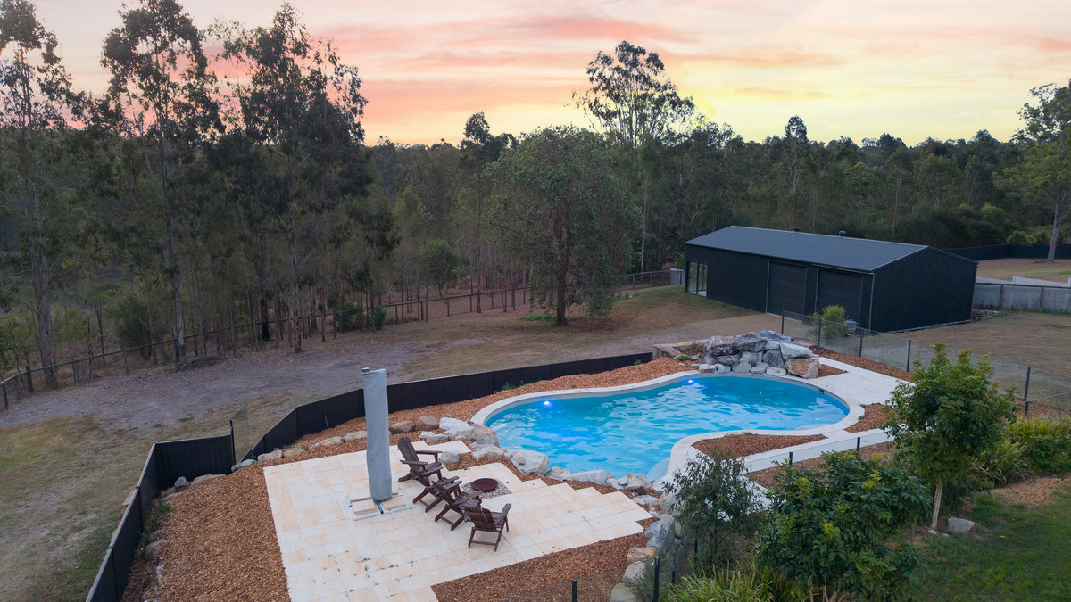 Residential for sale in Karalee, 25 Aspect Way, Karalee QLD 4306, 4 m²