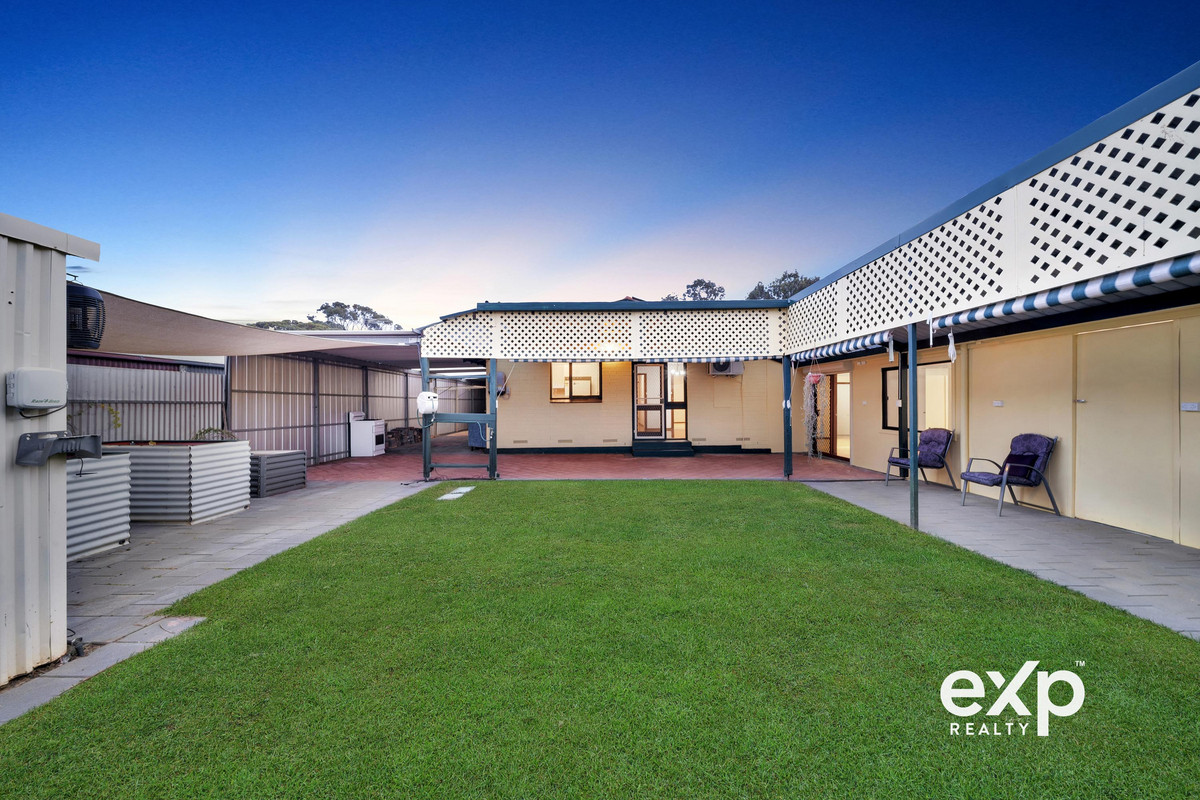 Residential for sale in Munno Para, 6 Karri Street, Munno Para SA 5115, 630 m²