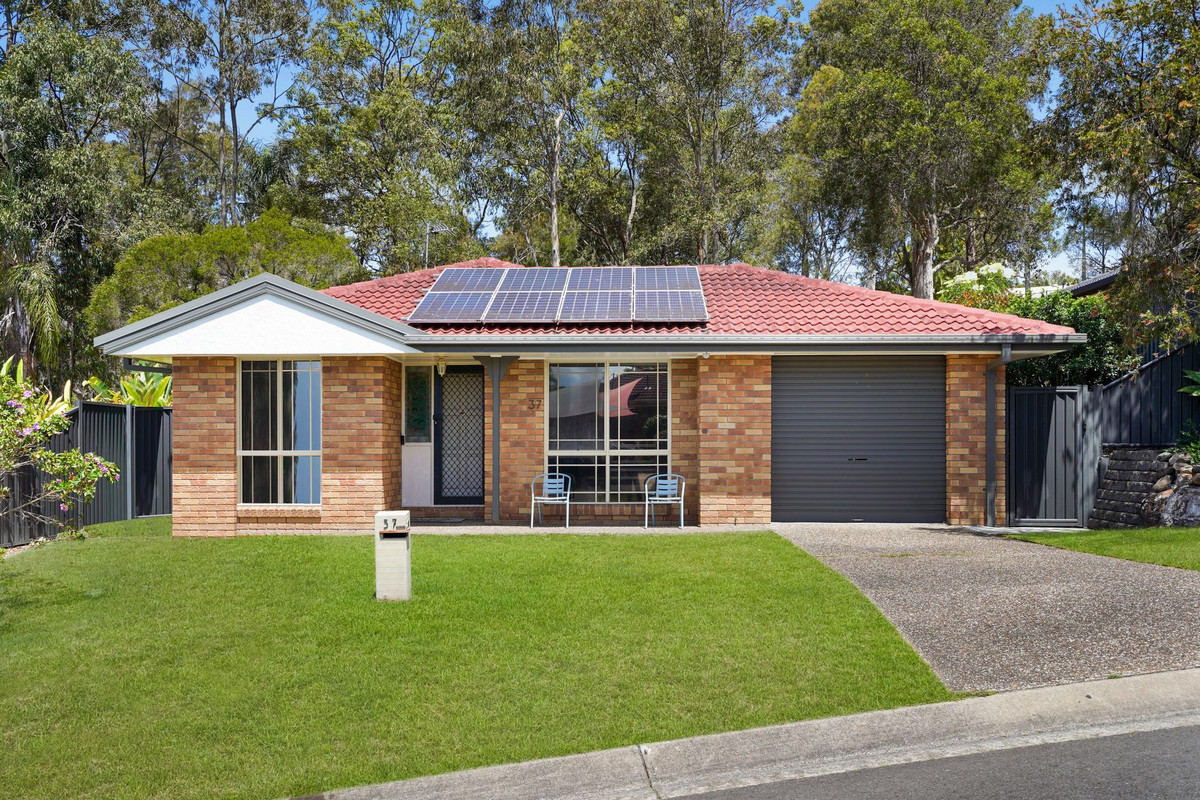 Residential for sale in Nerang, 37 Sandalwood Terrace, Nerang QLD 4211, 400 m²
