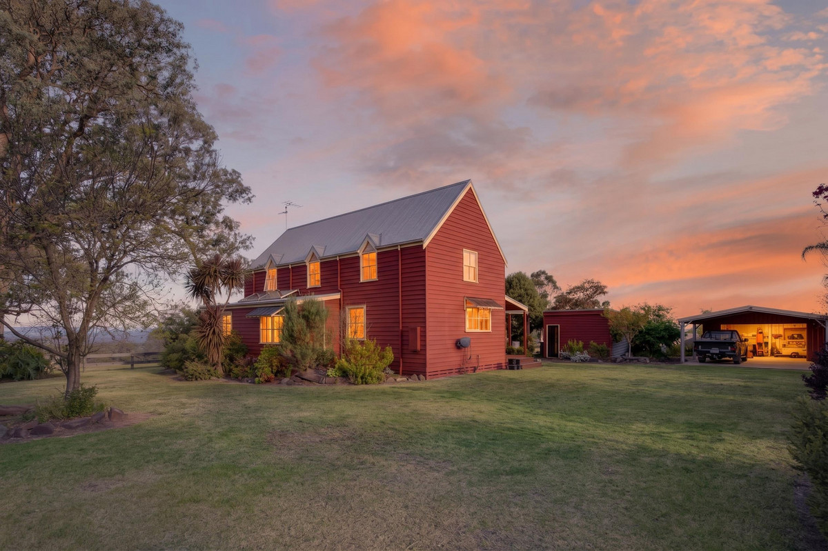 Residential for sale in Glenaladale, 3560 Bairnsdale-Dargo Road, Glenaladale VIC 3864, 87 ha
