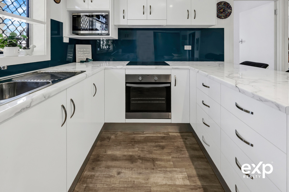 Residential for sale in Slade Point, 1&2/32 Finch Street, Slade Point QLD 4740, 607 m²