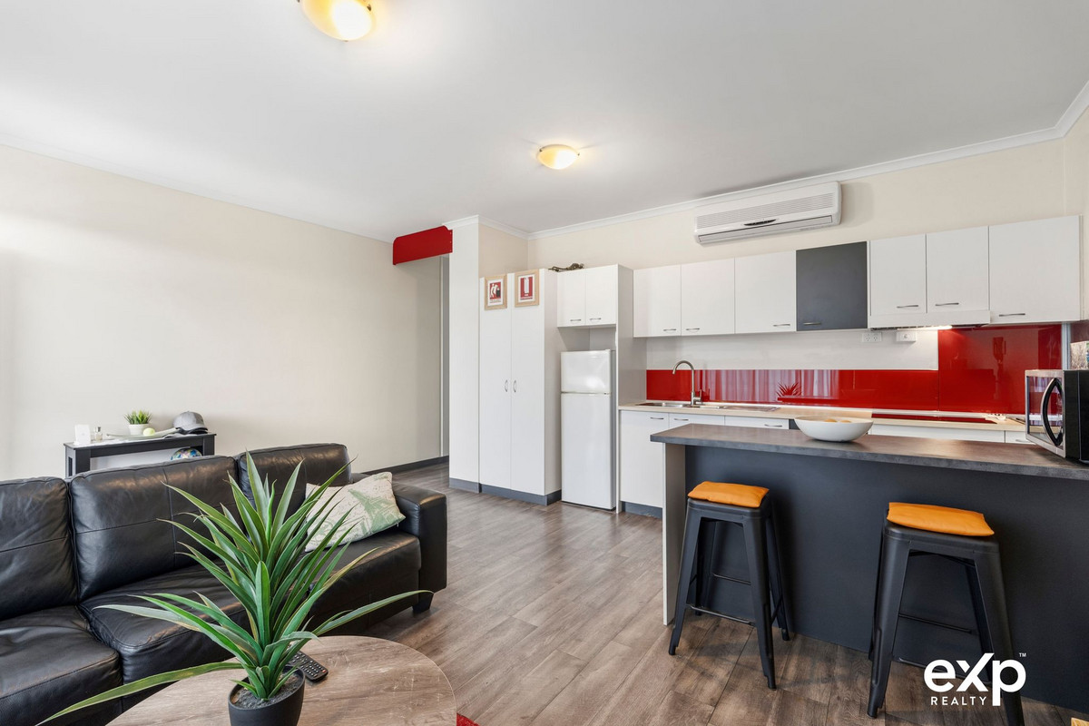 Residential for sale in Mawson Lakes, 29/13 Yates Street, Mawson Lakes SA 5095