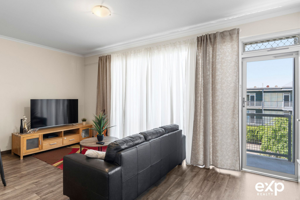 Residential for sale in Mawson Lakes, 29/13 Yates Street, Mawson Lakes SA 5095
