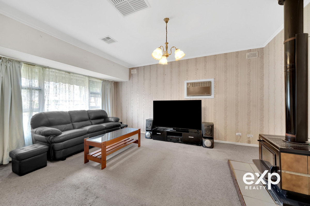 Residential for sale in Parafield Gardens, 29 Athalie Avenue, Parafield Gardens SA 5107, 740 m²