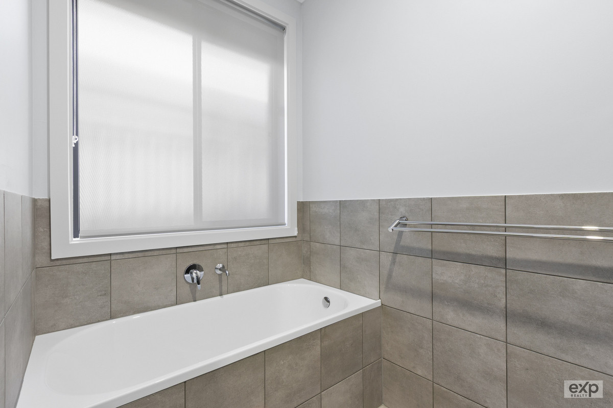 Residential for sale in Andrews Farm, 10 Fuchsia Street, Andrews Farm SA 5114, 400 m²