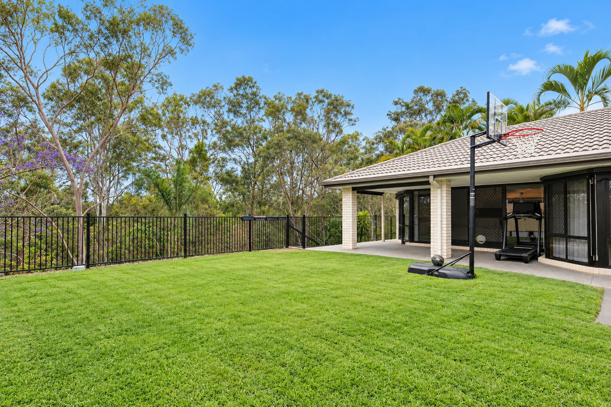 Residential for sale in Oxley, 46 Hazlehead Place, Oxley QLD 4075, 800 m²