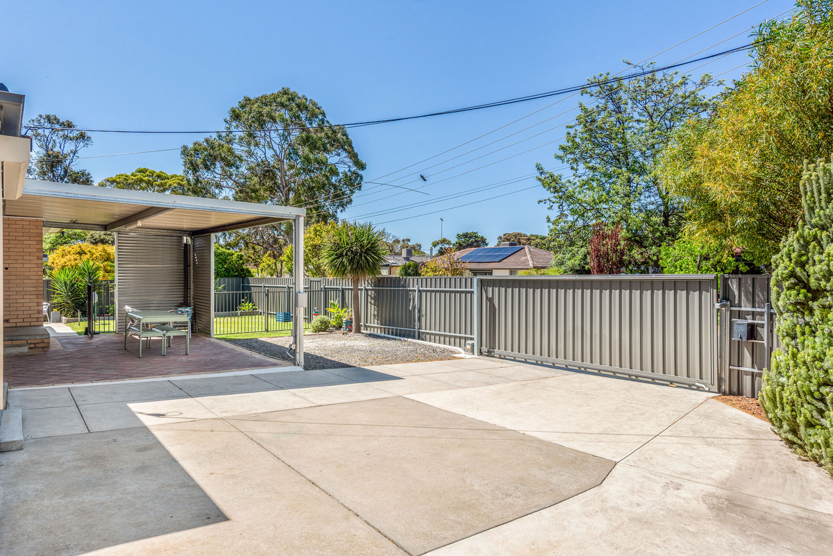 Residential for sale in Morphett Vale, 1 Emu Street, Morphett Vale SA 5162, 443 m²