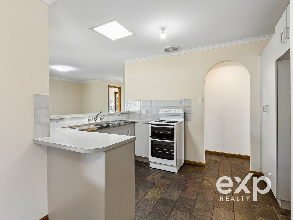 Residential for sale in Evanston, 30 Rau Avenue, Evanston SA 5116, 639 m²