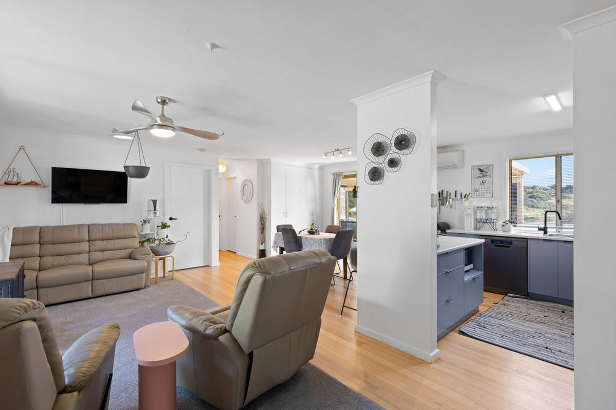 Residential for sale in Port Lincoln, 10 Miltalie Avenue, Port Lincoln SA 5606, 872 m²