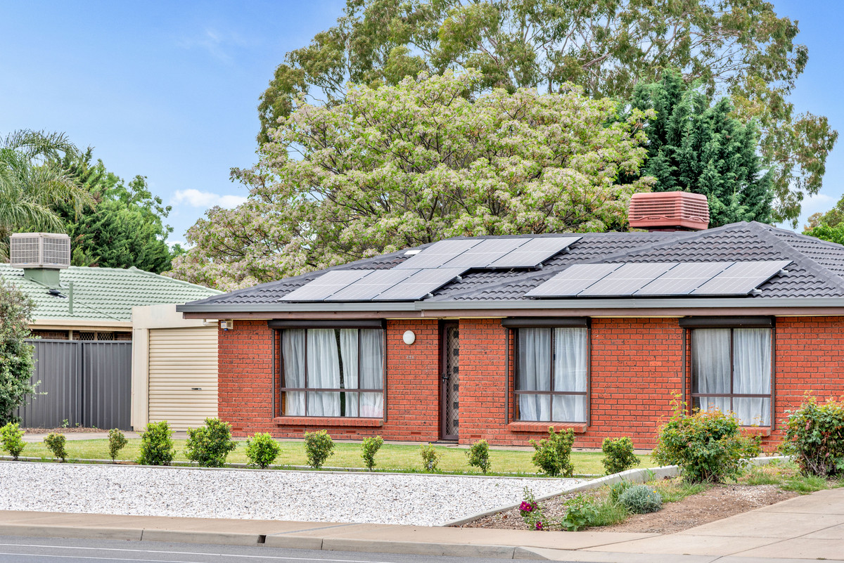 Residential for sale in Morphett Vale, 428 States Road, Morphett Vale SA 5162, 596 m²