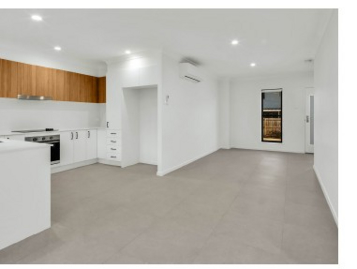 Residential for sale in Marsden, 2/103 Second Avenue, Marsden QLD 4132, 557 m²