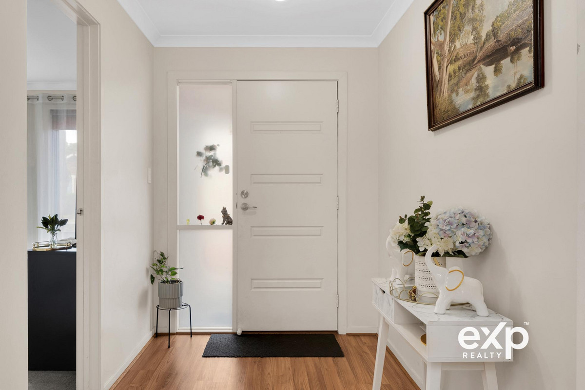 Residential for sale in Parafield Gardens, 19 Eddington Street, Parafield Gardens SA 5107, 435 m²
