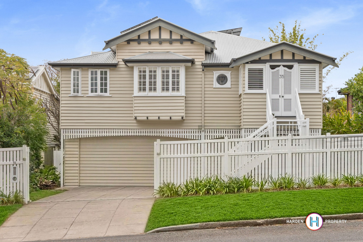 Residential for sale in Wavell Heights, 35 Kinmond Avenue, Wavell Heights QLD 4012, 900 m²