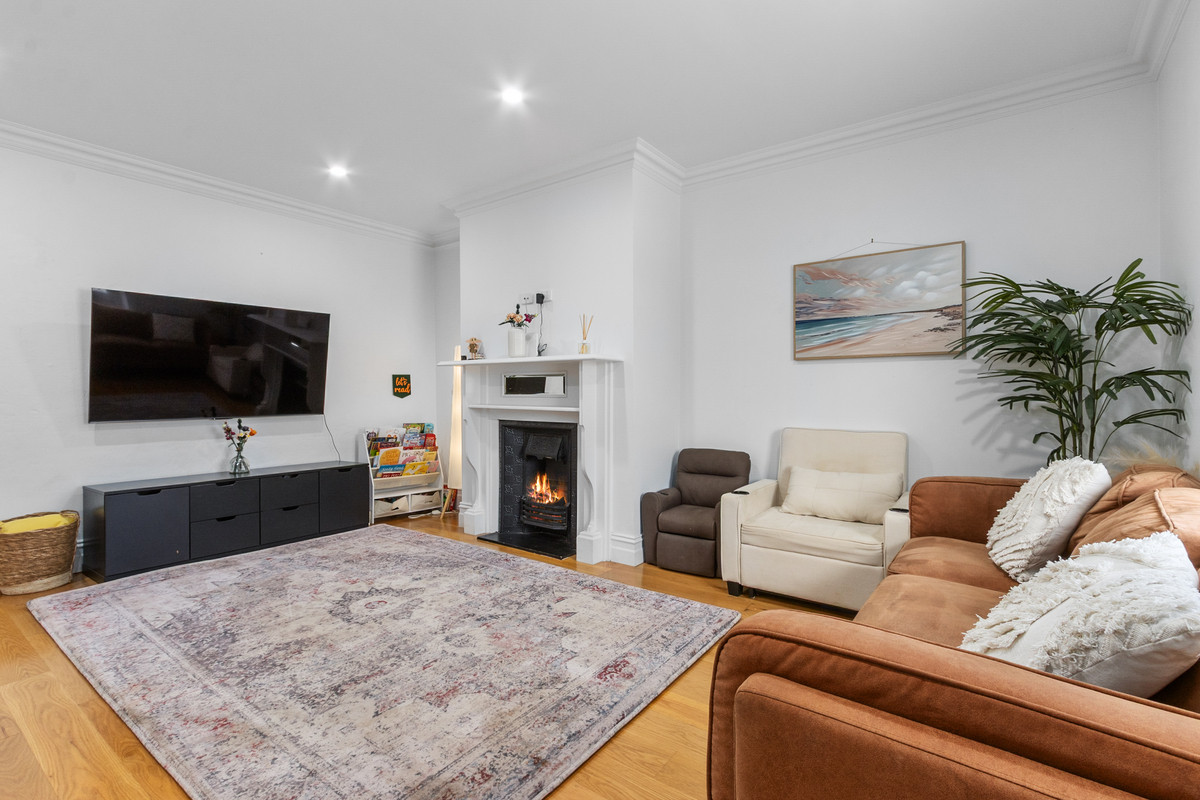 Residential for sale in Wallaroo, 13 Gardiner Street, Wallaroo SA 5556, 333 m²