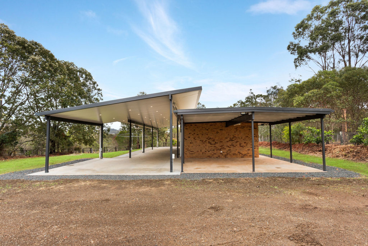 Residential for sale in Fernvale, 172 Fernvale Road, Fernvale QLD 4306, 4048 m²