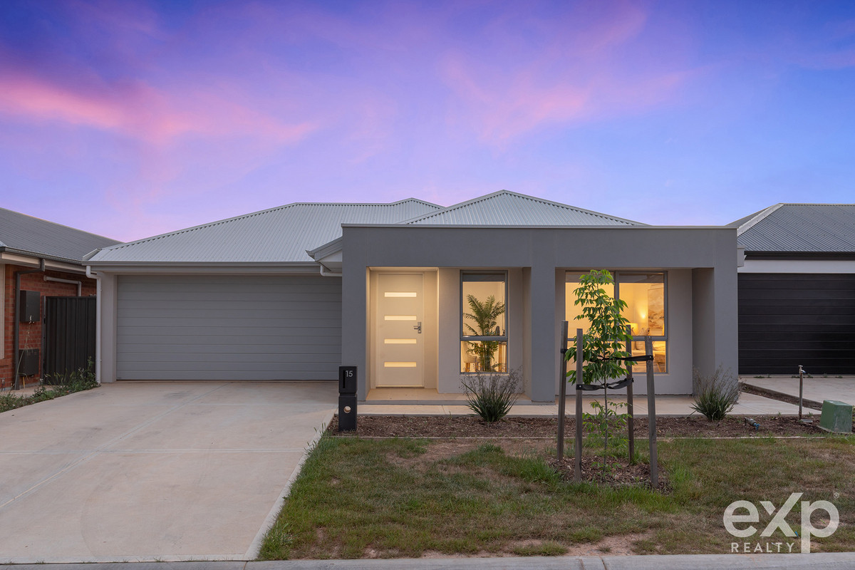 Residential for sale in Munno Para Downs, 15 Badman Street, Munno Para Downs SA 5115, 375 m²